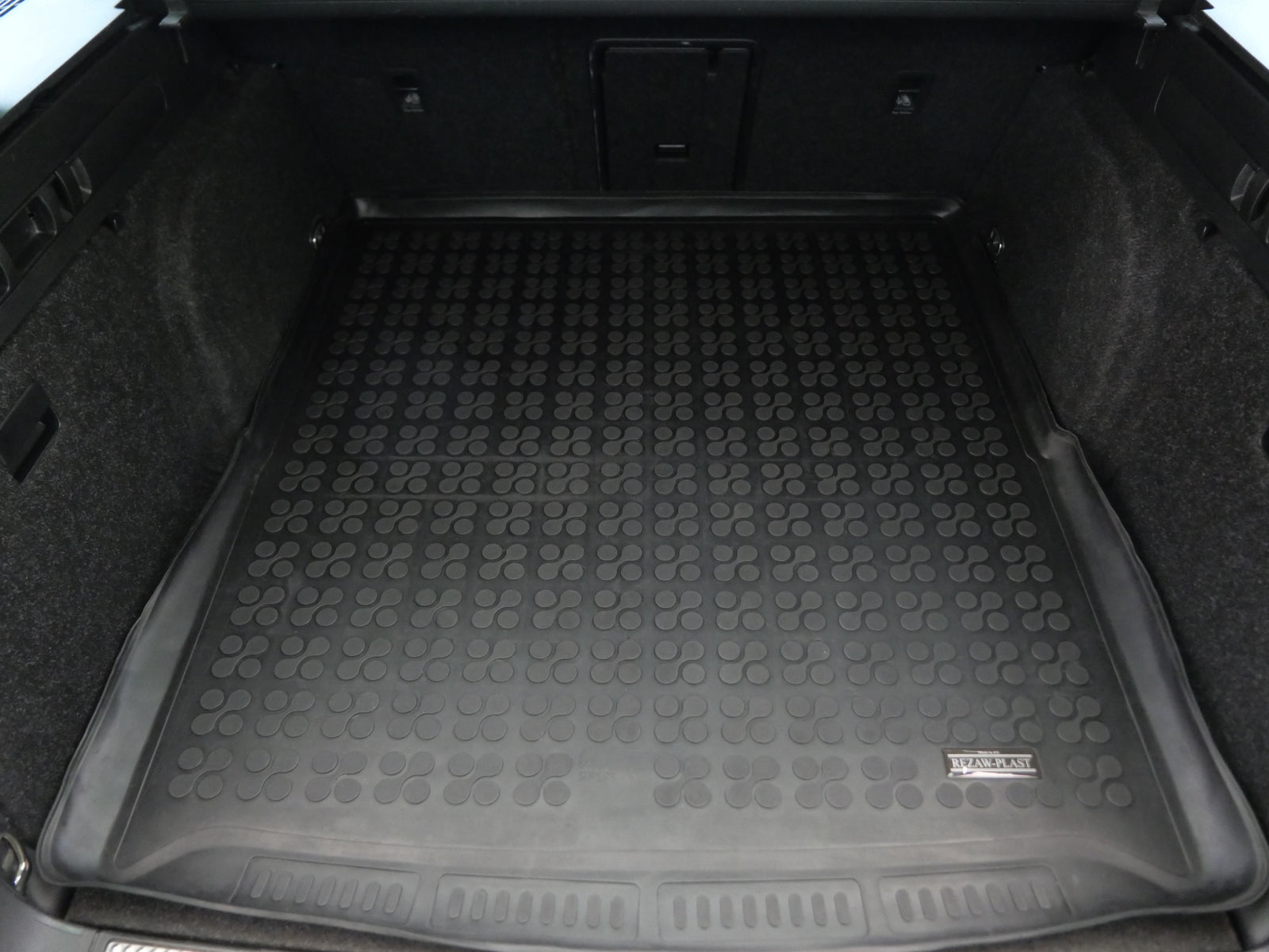 Škoda Superb 2.0 TDI 140 kW Style – foto 25