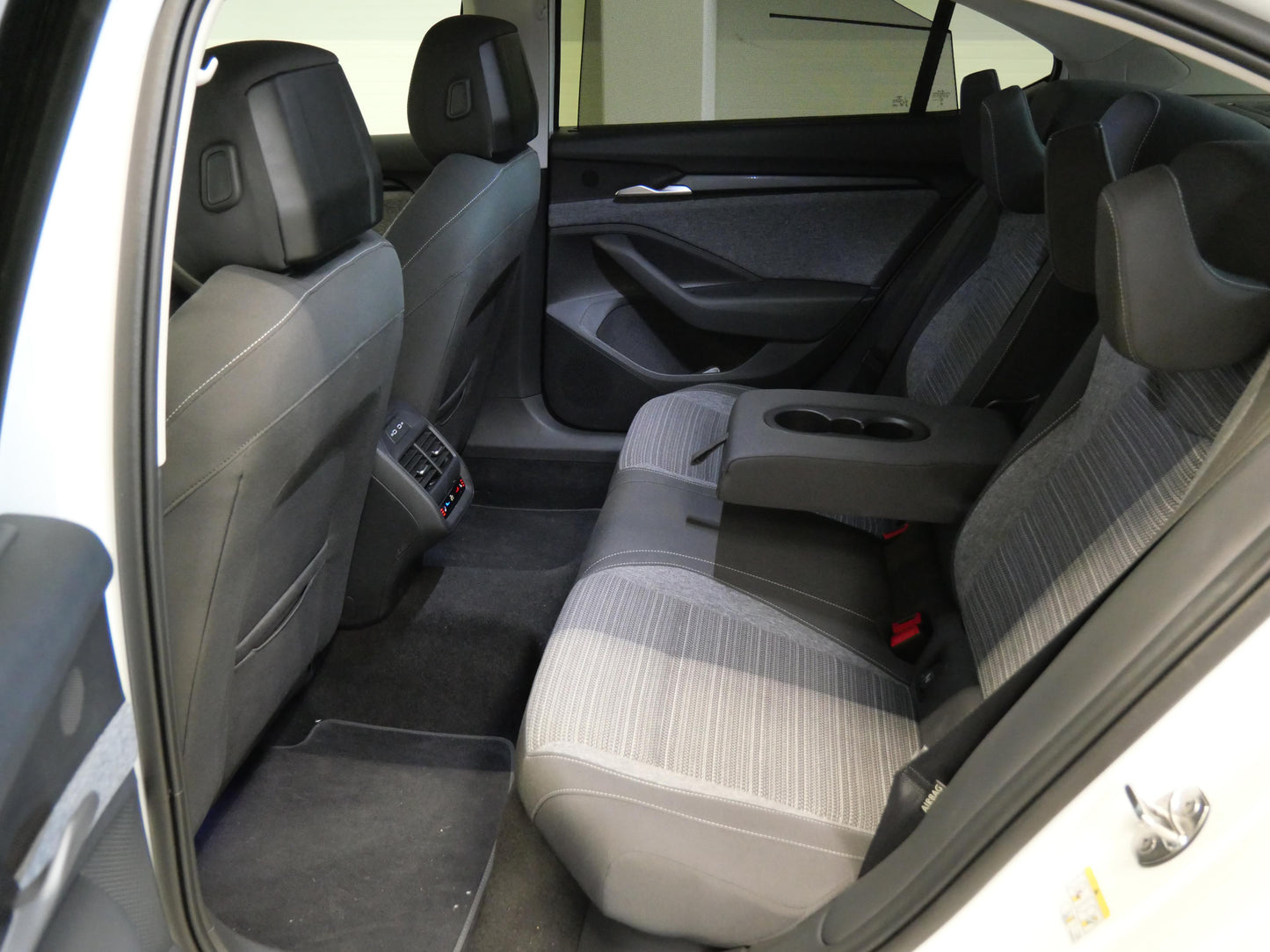 Škoda Superb 2.0 TDI 110 kW DSG Selection