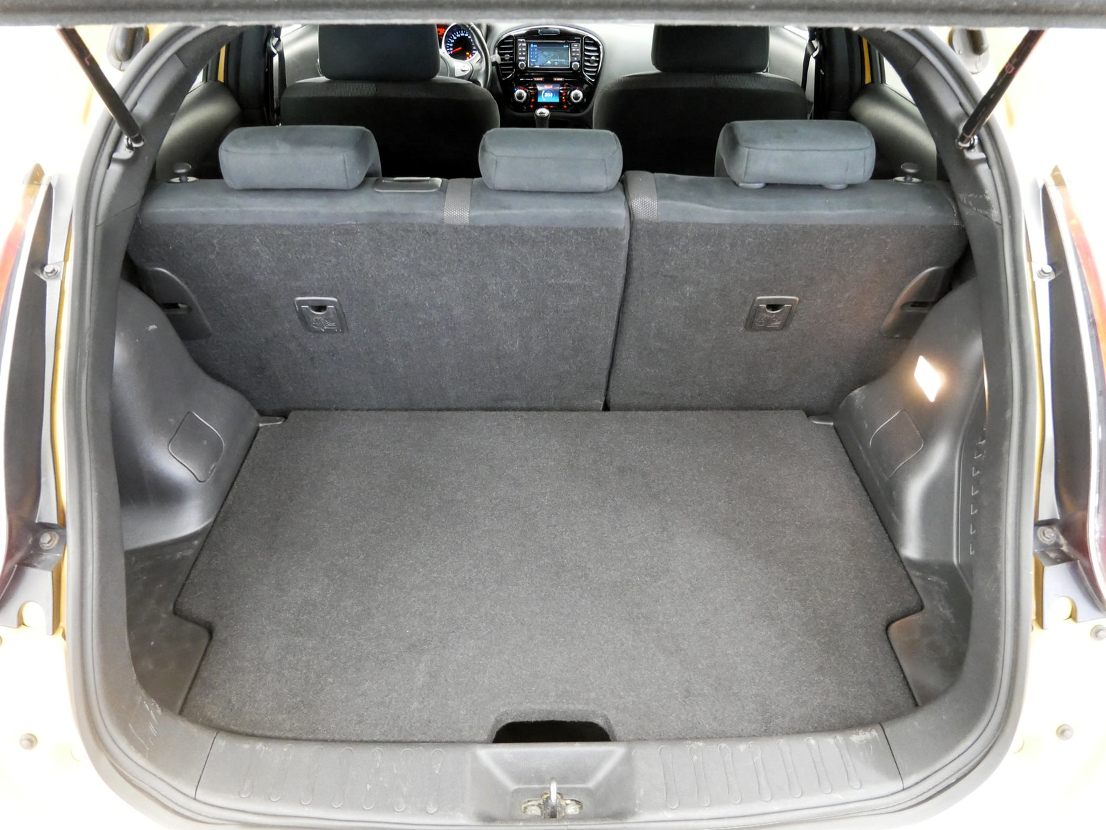 Nissan Juke 1.2 DIG-T 85 kW Acenta – foto 25