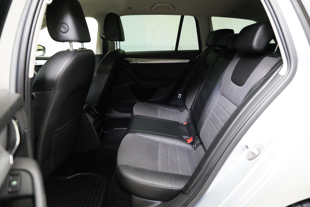 Škoda Octavia 1.4 TSI 103 kW Elegance – foto 25