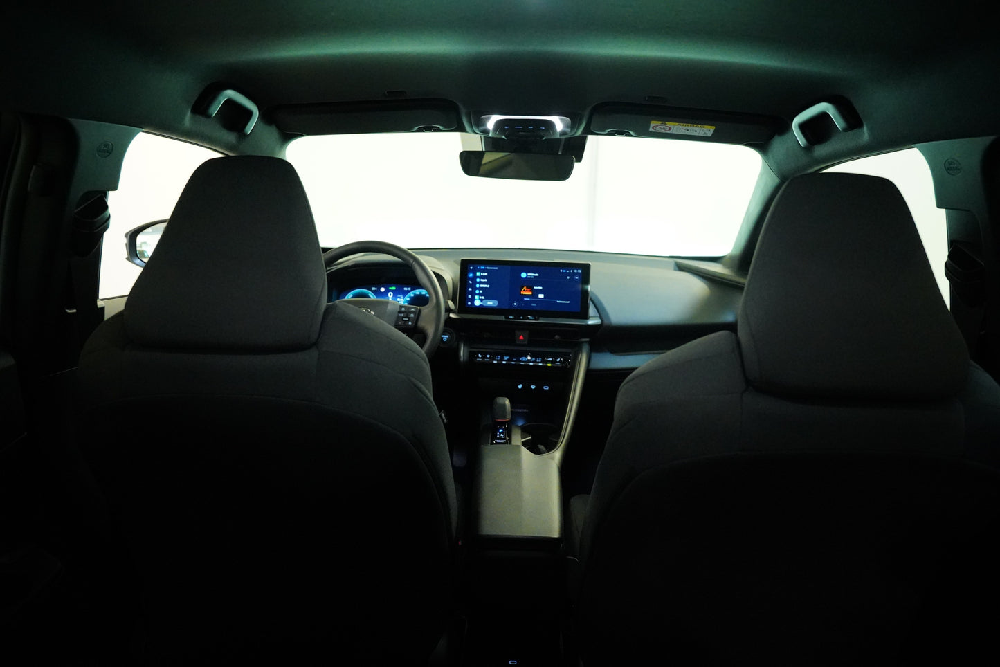 Toyota C-HR 1.8 hybrid 72KW