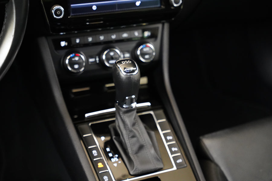 Škoda Superb 2.0 TDI 140 kW Laurin&Klement – foto 25