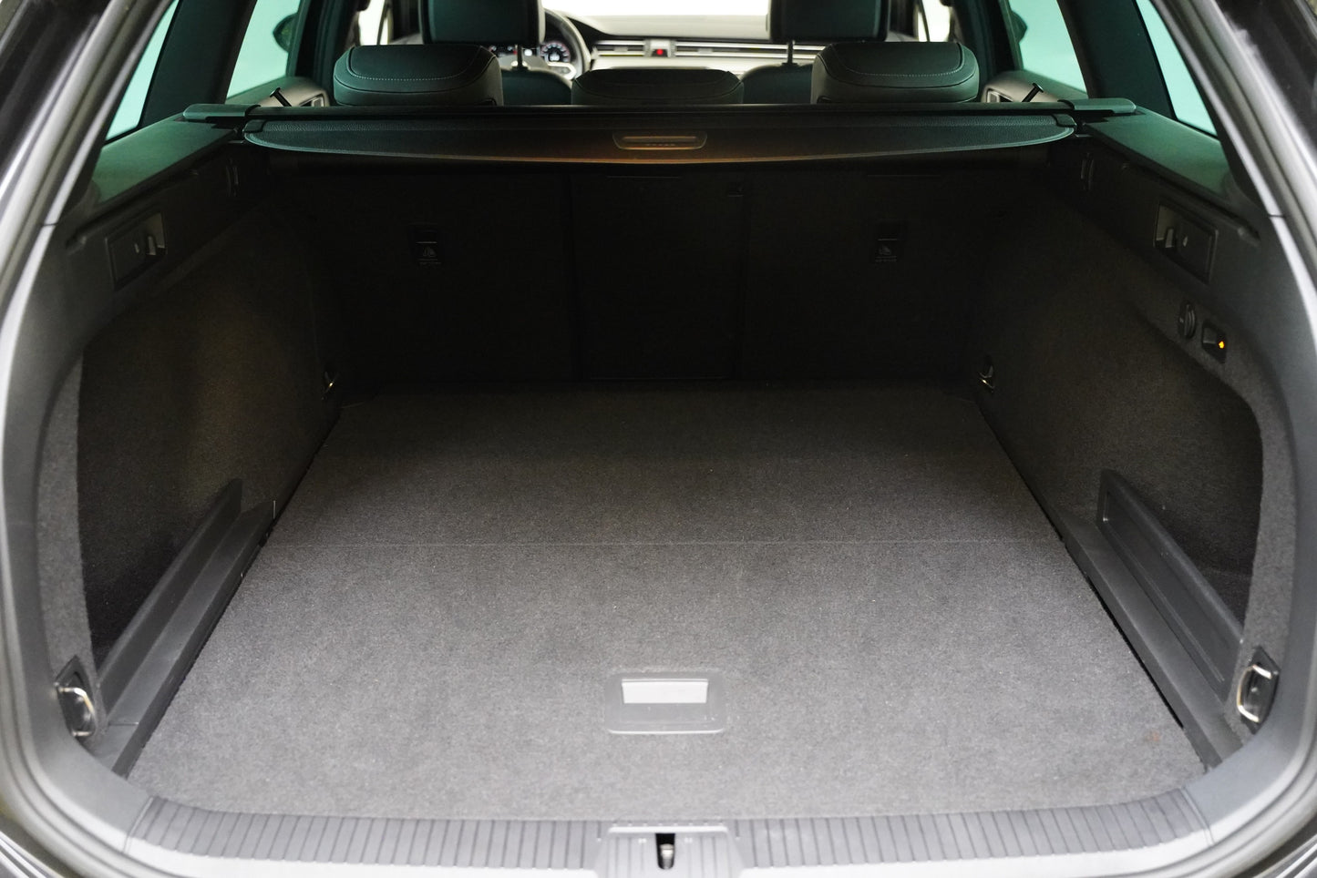 Volkswagen Passat 2.0 TDI 110 kW R-Line