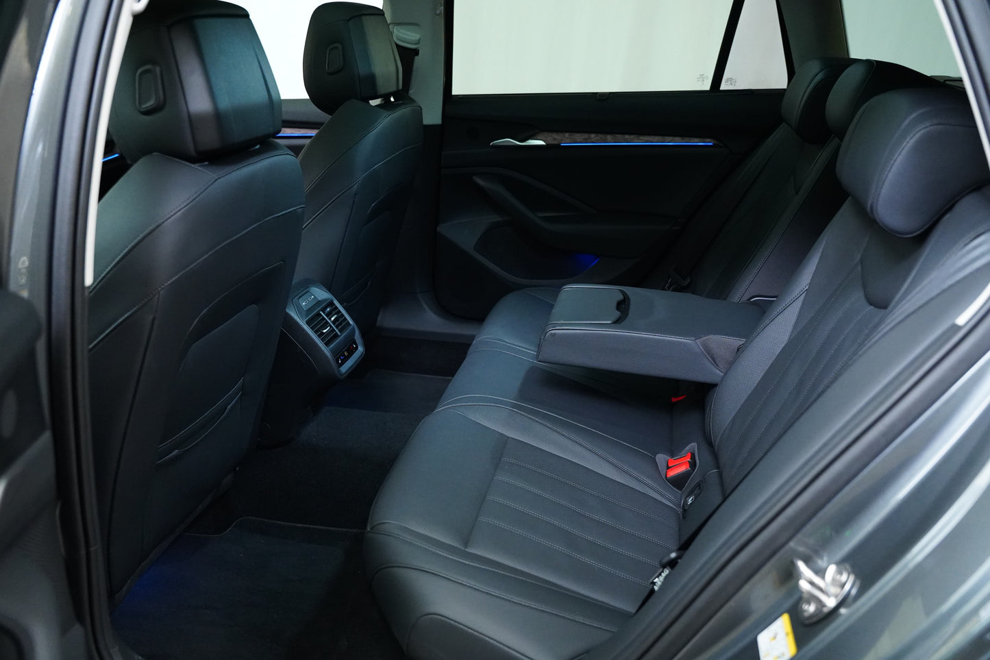 Škoda Superb 2.0 TDI 142 kW DSG 4x4 L&K