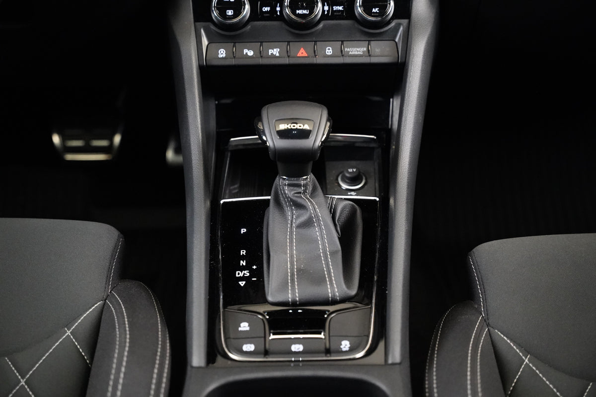 Škoda Karoq 1.5 TSI 110 kW DSG Sportline – foto 25