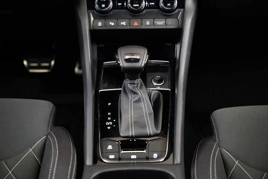 Škoda Karoq 1.5 TSI 110 kW DSG Sportline – foto 25