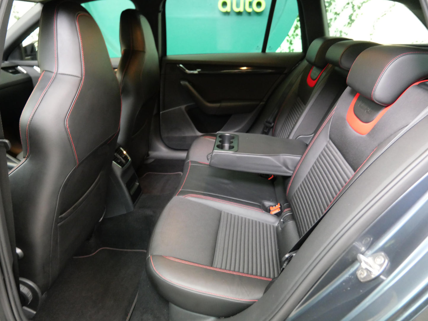 Škoda Octavia 2.0 TDI 135 kW RS