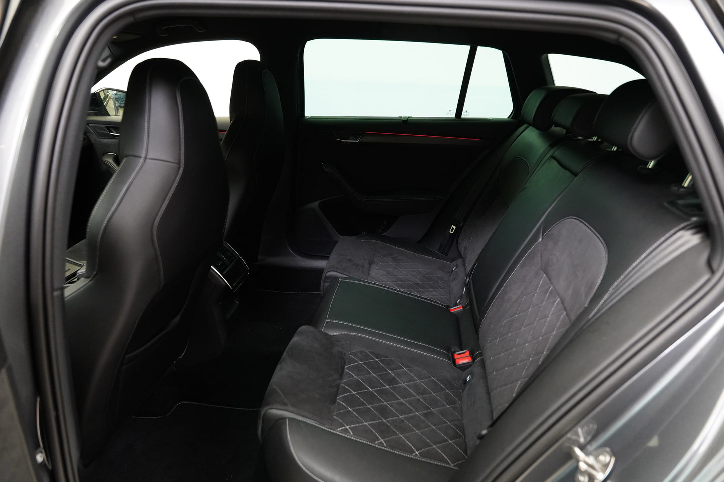 Škoda Superb 1.4 TSI iV 115 kW Sportline