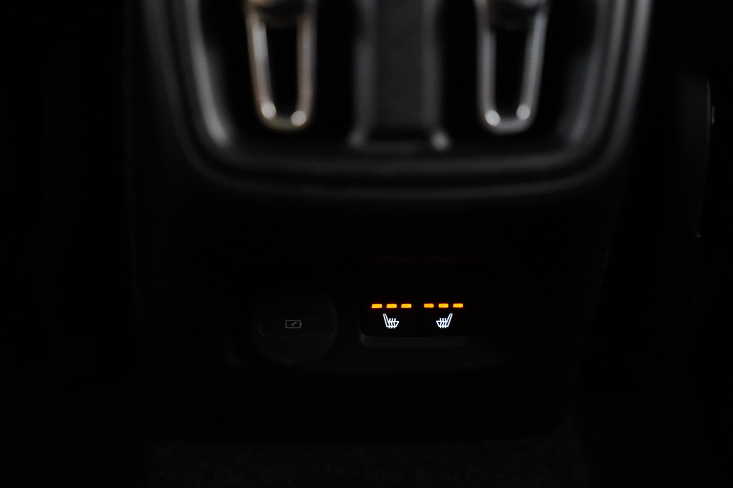 Volvo XC40 2.0 D 140 kW R-design AWD
