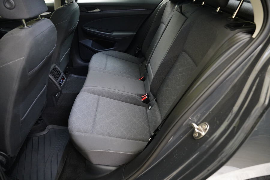 Volkswagen Golf 1.0 TSI 81 kW Life – foto 25