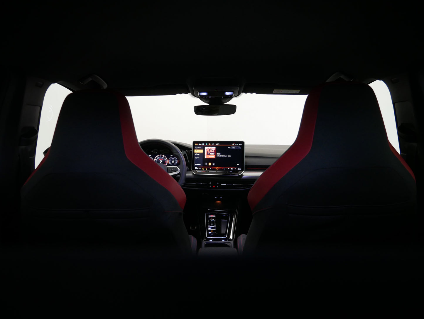 Volkswagen Golf 2.0 TSI 195 kW DSG GTI