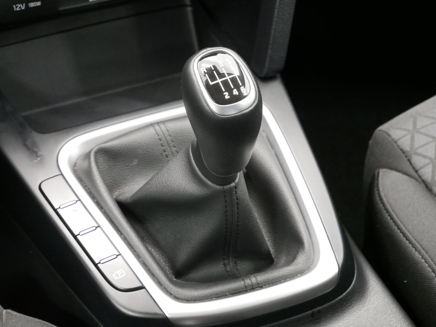 Kia Ceed 1.0 T-GDI 74 kW Spin