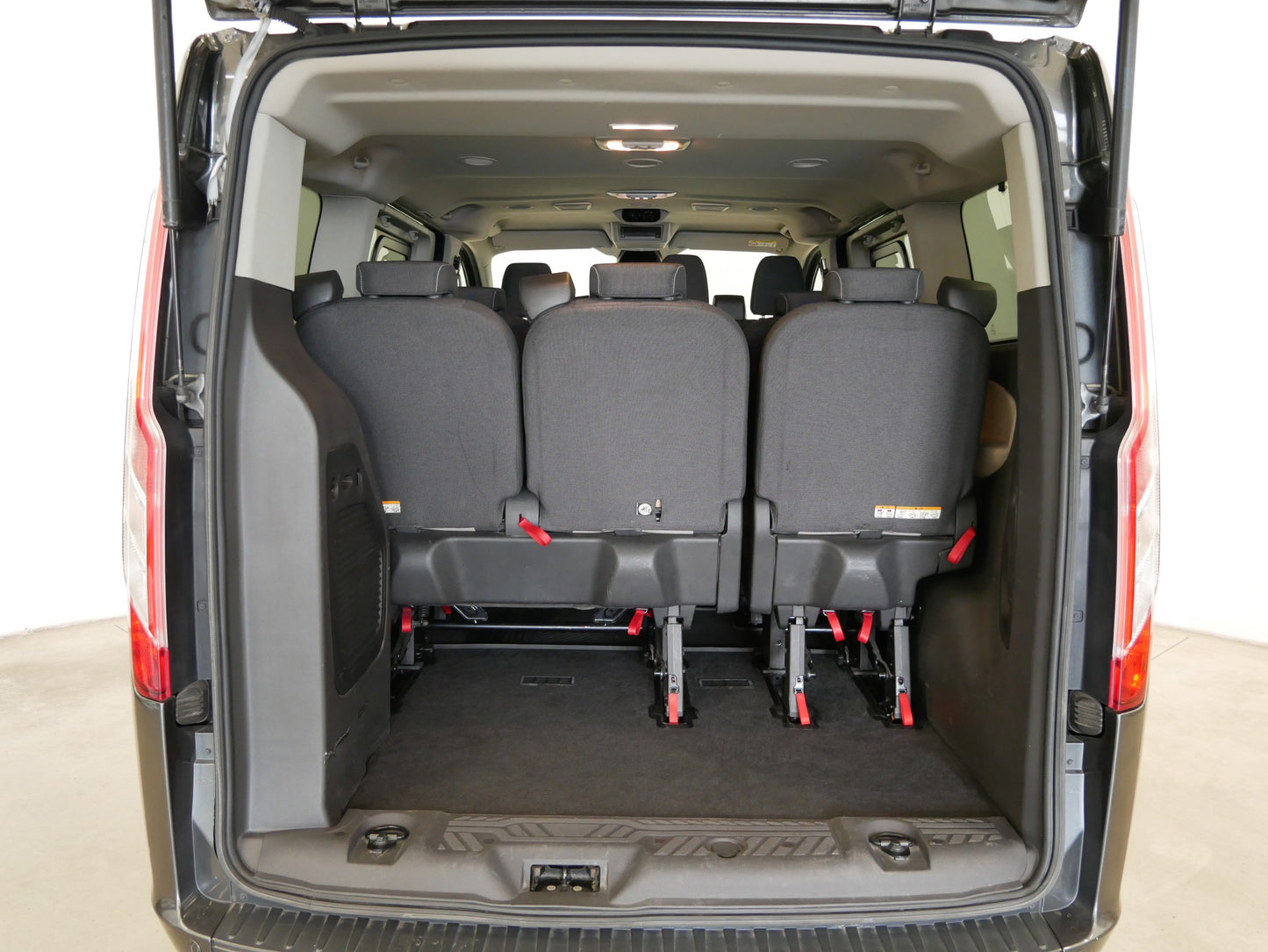 Ford Tourneo Custom 2.0 TDCi 125 kW