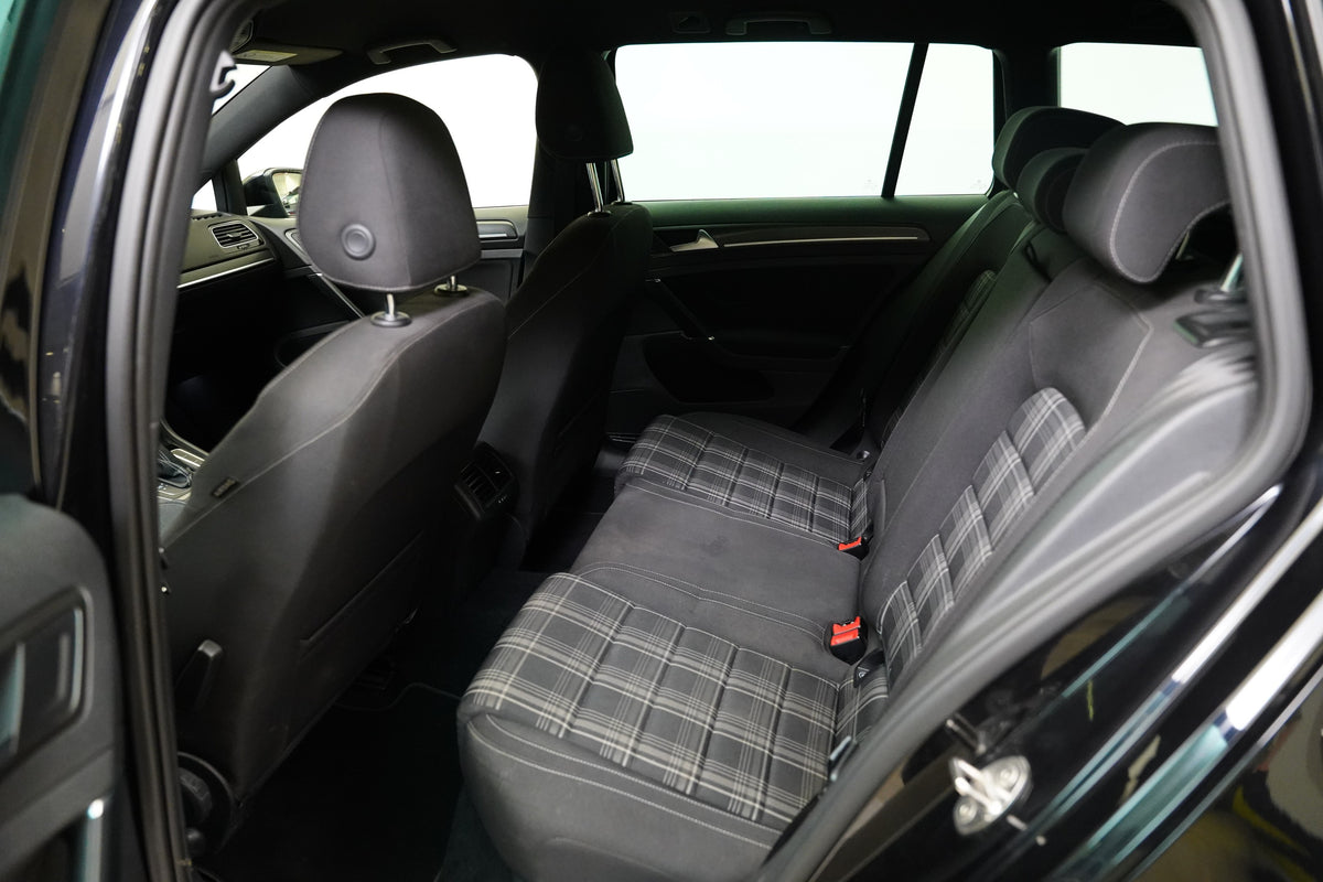 Volkswagen Golf 2.0 TDI 135 kW GTD – foto 26