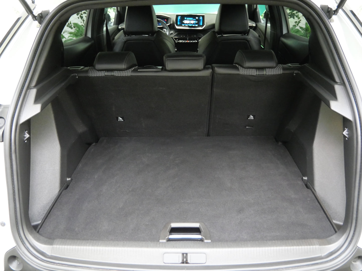 Peugeot 2008 1.2 PureTech 96 kW GT