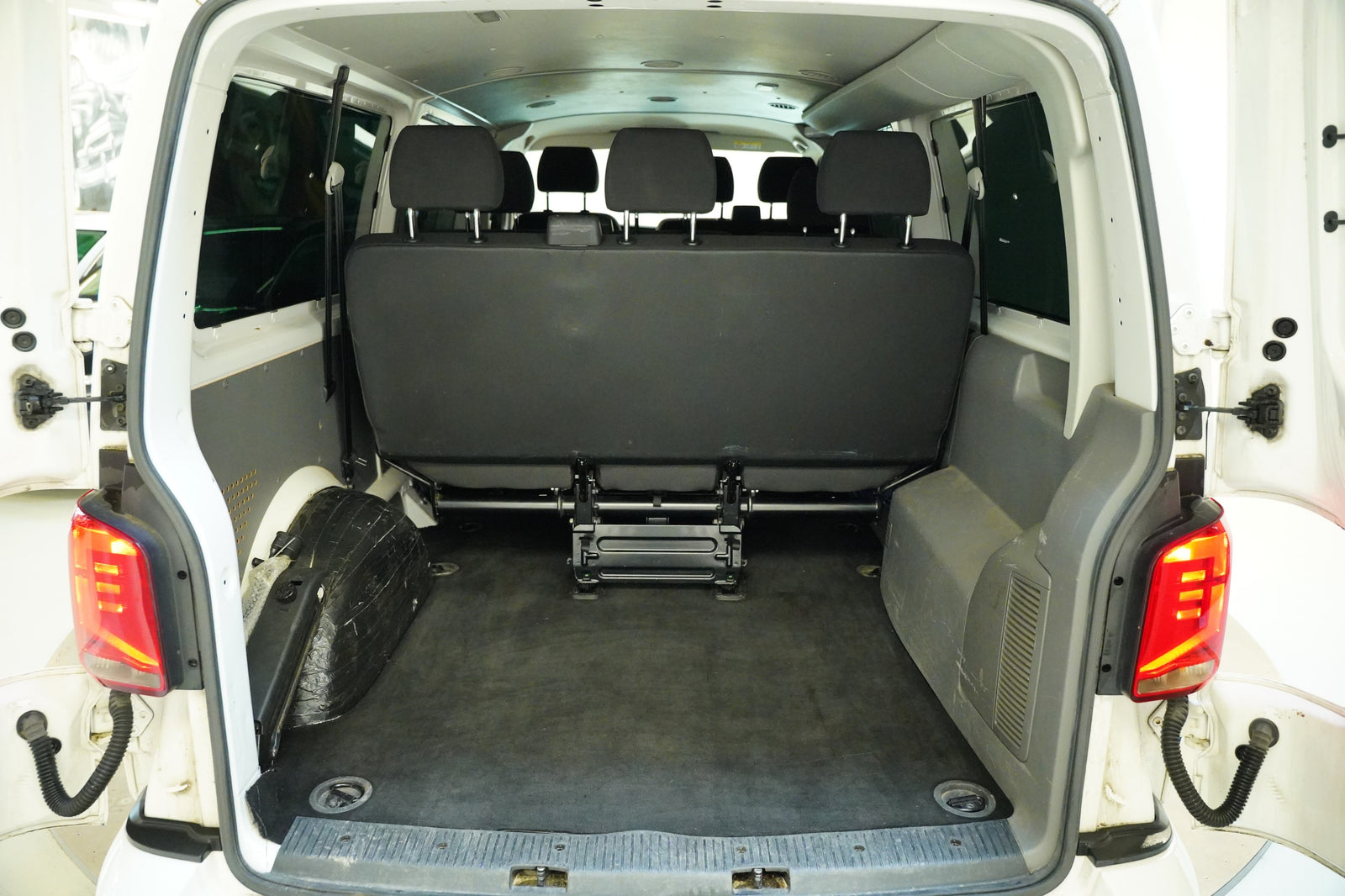 Volkswagen Transporter 2.0 TDI 110 kW Long – foto 26