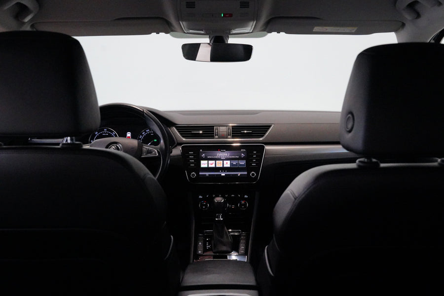 Škoda Superb 2.0 TDI 140 kW DSG Style Plus – foto 26