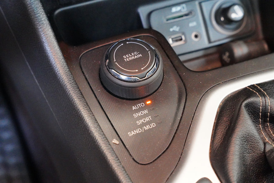 Jeep Cherokee 2.2 MultiJet 147 kW AUT AWD – foto 26
