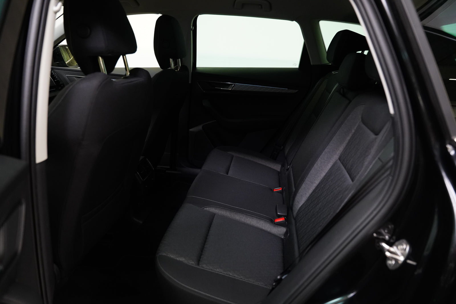 Škoda Karoq 1.5 TSI 110 kW Top Selection – foto 26