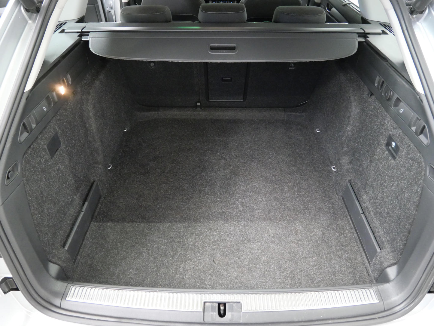 Škoda Superb 2.0 TDI 110 kW Style