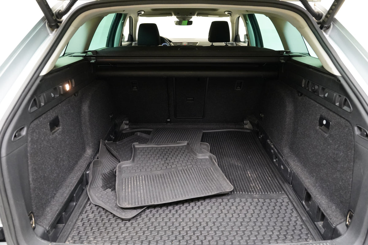 Škoda Superb 1.8 TSI 132 kW Style – foto 26