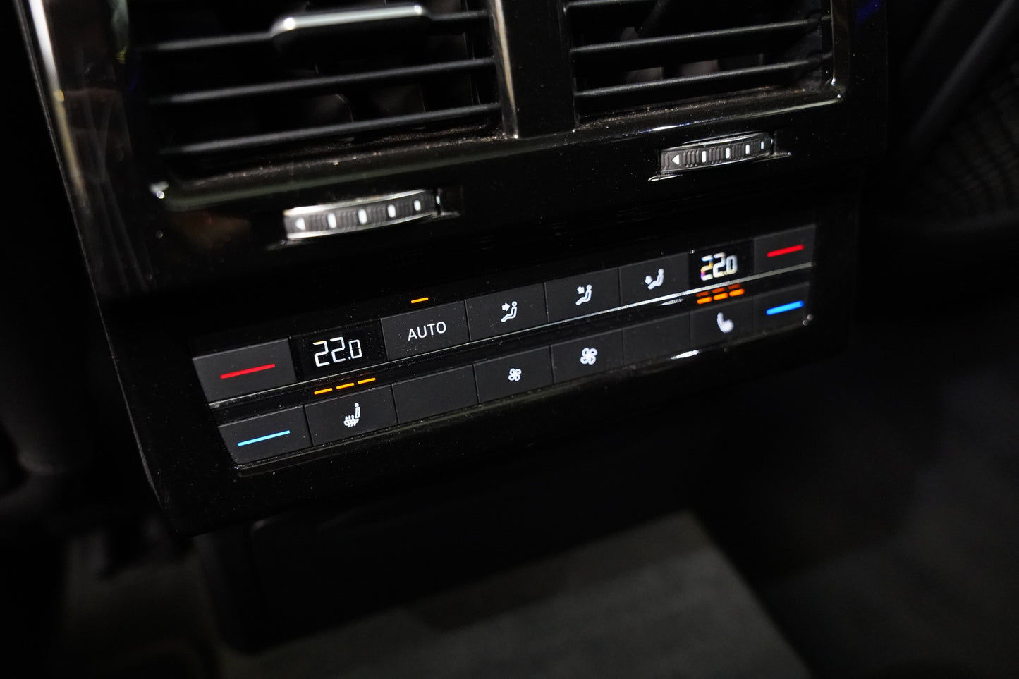 Volkswagen Touareg 3.0 TDI 210 kW V6 Elegance