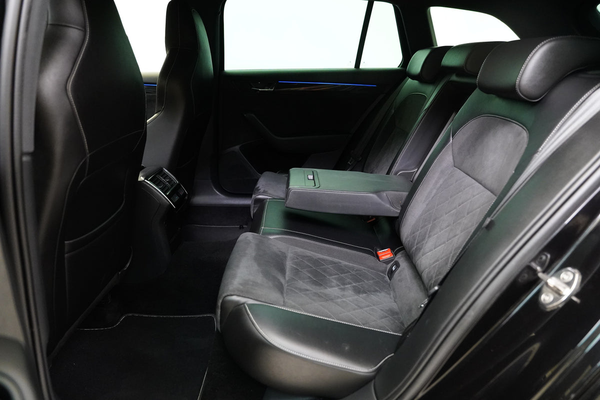 Škoda Superb 2.0 TDI 140 kW 4x4 SportLine – foto 26