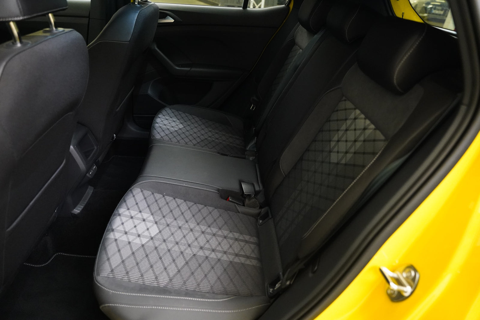 Volkswagen T-Cross 1.5 TSI 110 kW DSG R-Line – foto 26