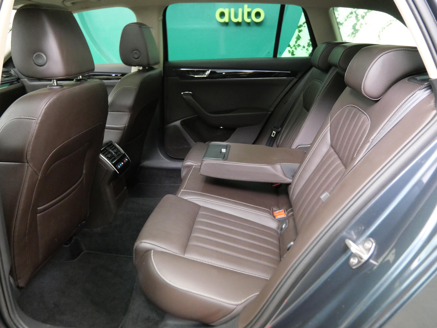 Škoda Superb 2.0 TSI 200 kW L&K