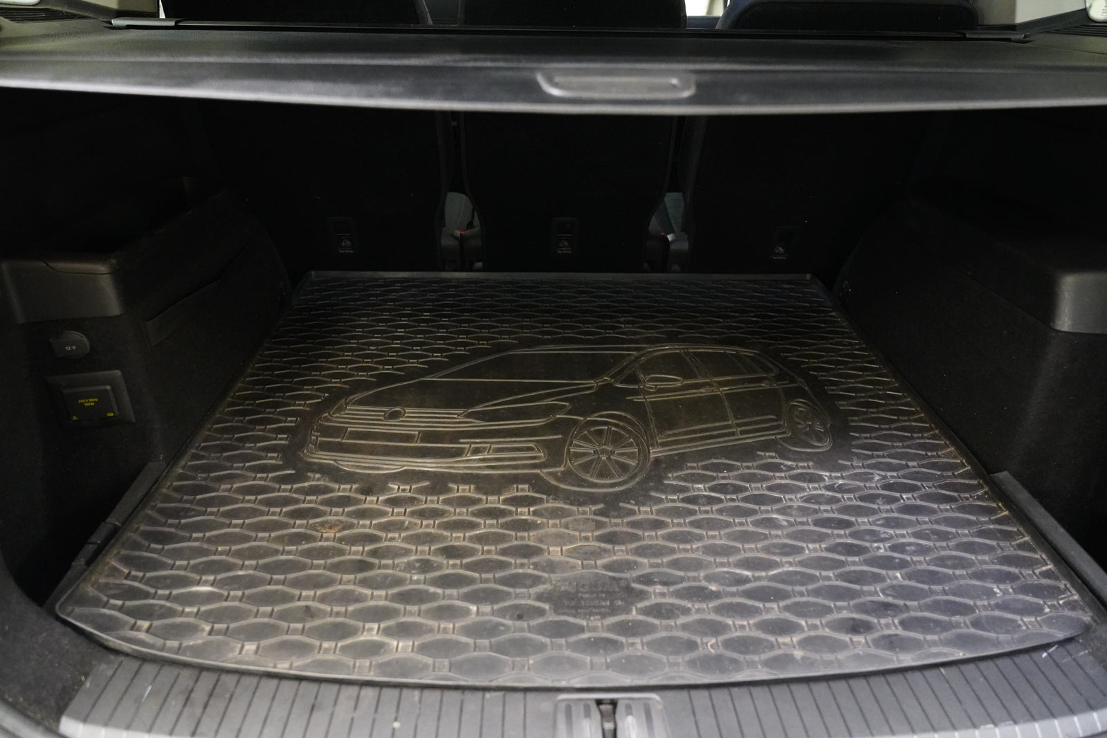 Volkswagen Touran 2.0 TDI 110 kW – foto 26