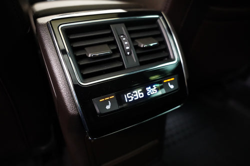 Škoda Superb 2.0 TDI 140 kW 4x4 L&K – foto 26
