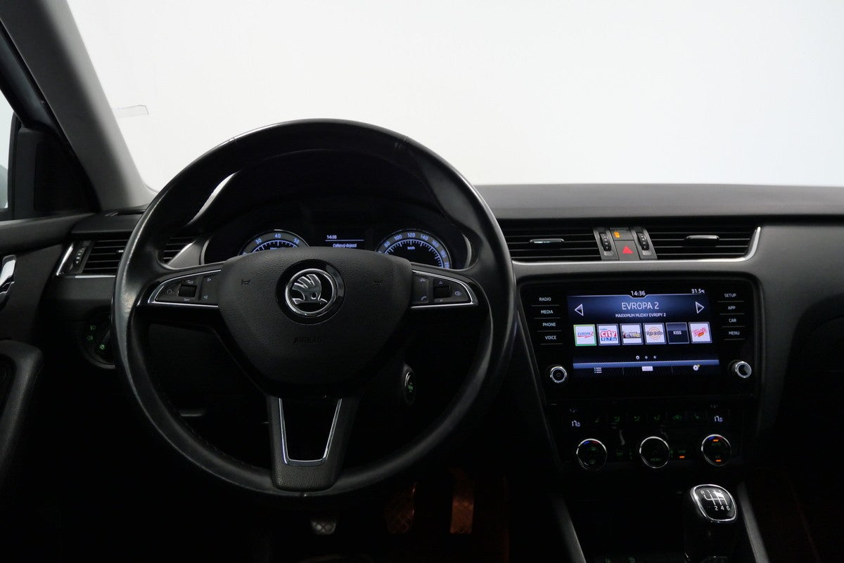 Škoda Octavia 1.4 TSI G-TEC 81 kW Style – foto 16