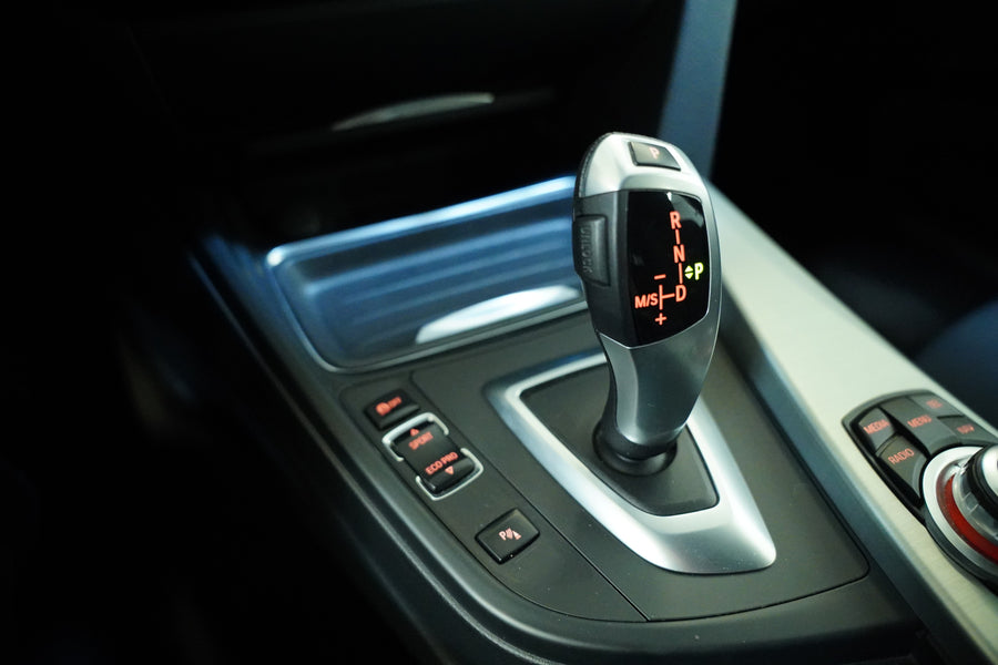 BMW Řada 3 328i 180 kW Sport-Line – foto 24