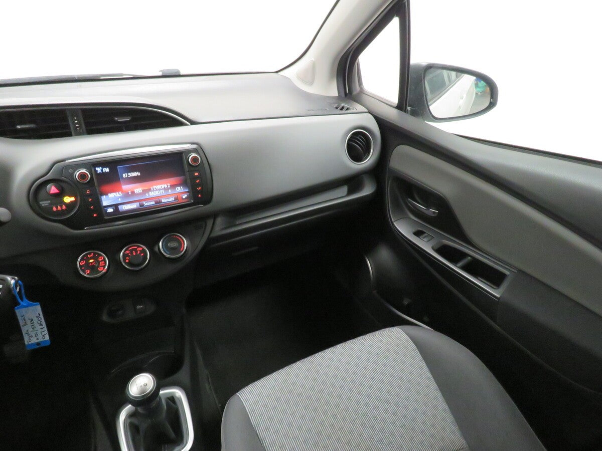 Toyota Yaris 1.0 VVT-i 51 kW Trend
