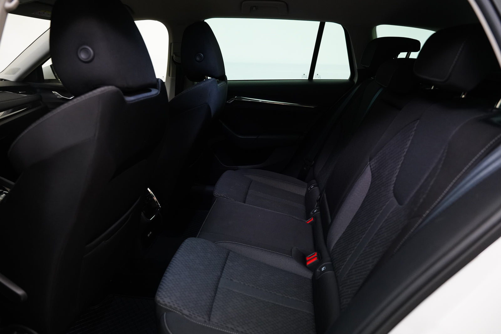 Škoda Octavia 2.0 TDI 110 kW Style – foto 26