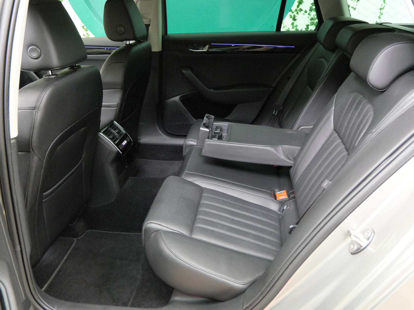 Škoda Superb 2.0 TSI 162 kW L&K