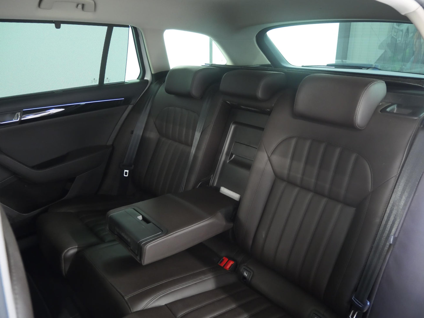 Škoda Superb 2.0 TDI 140 kW L&K