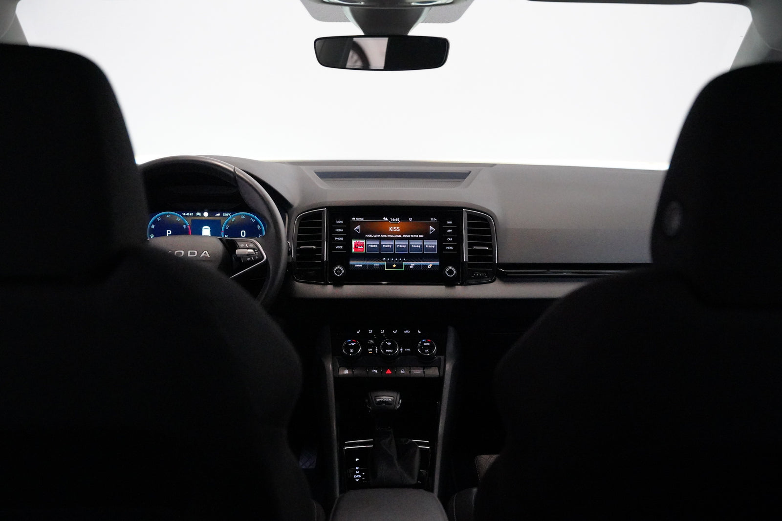 Škoda Karoq 1.5 TSI 110 kW Top Selection – foto 26
