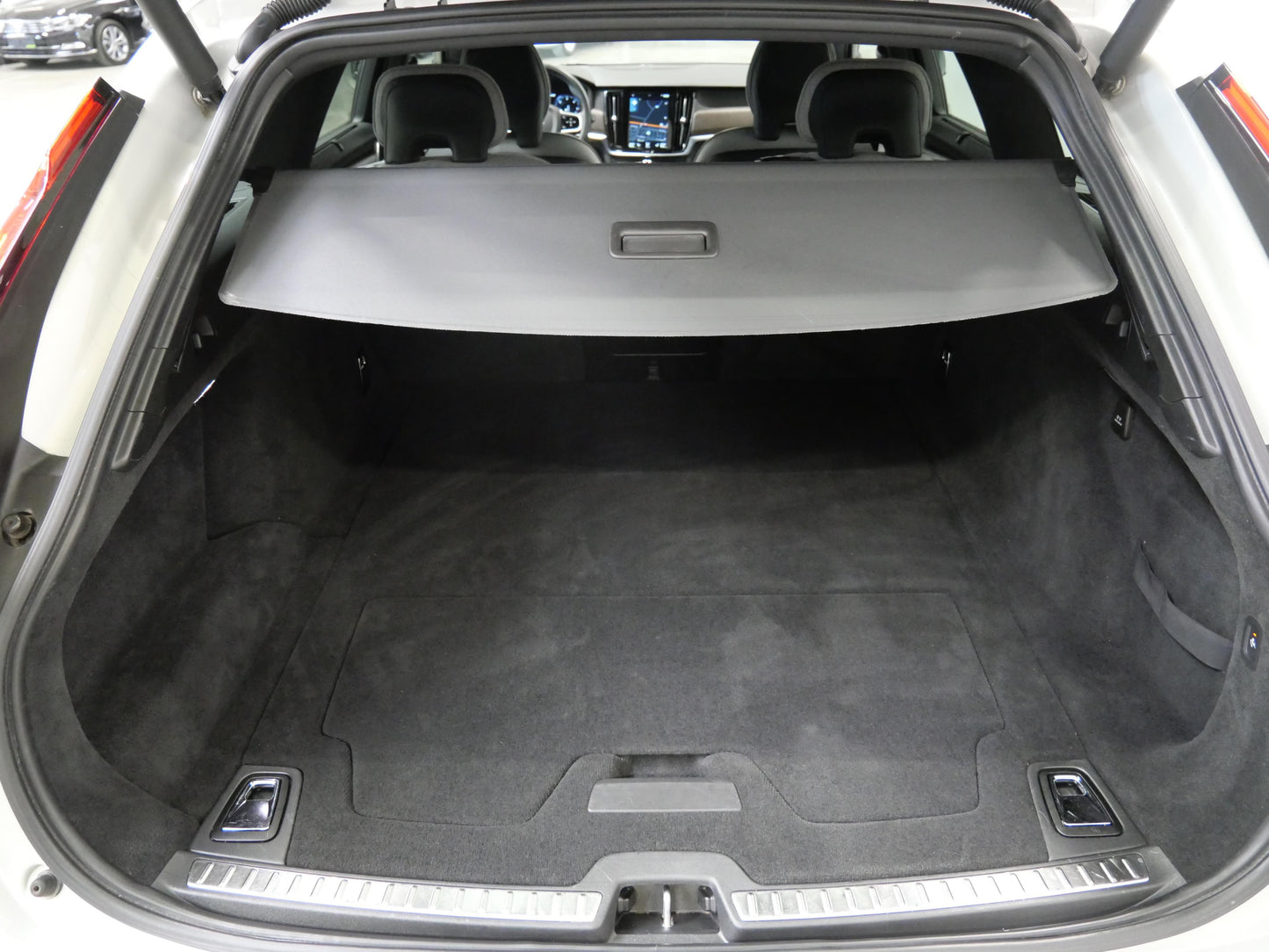 Volvo V90 2.0 B5 173 kW Cross Country