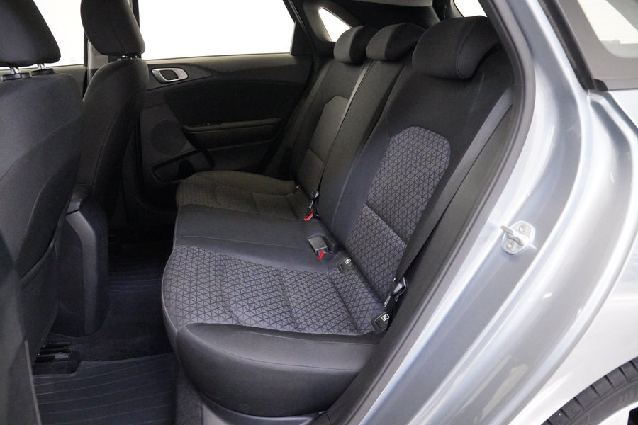 Kia Cee'd 1.5 T-GDI 117 kW – foto 23