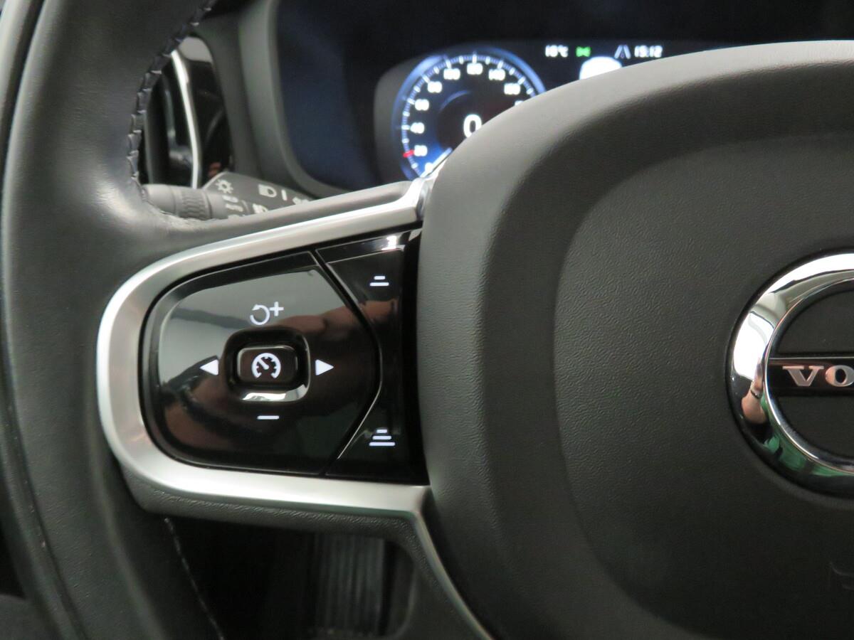 Volvo V60 2,0 145kW B4 AWD diesel Pro AU