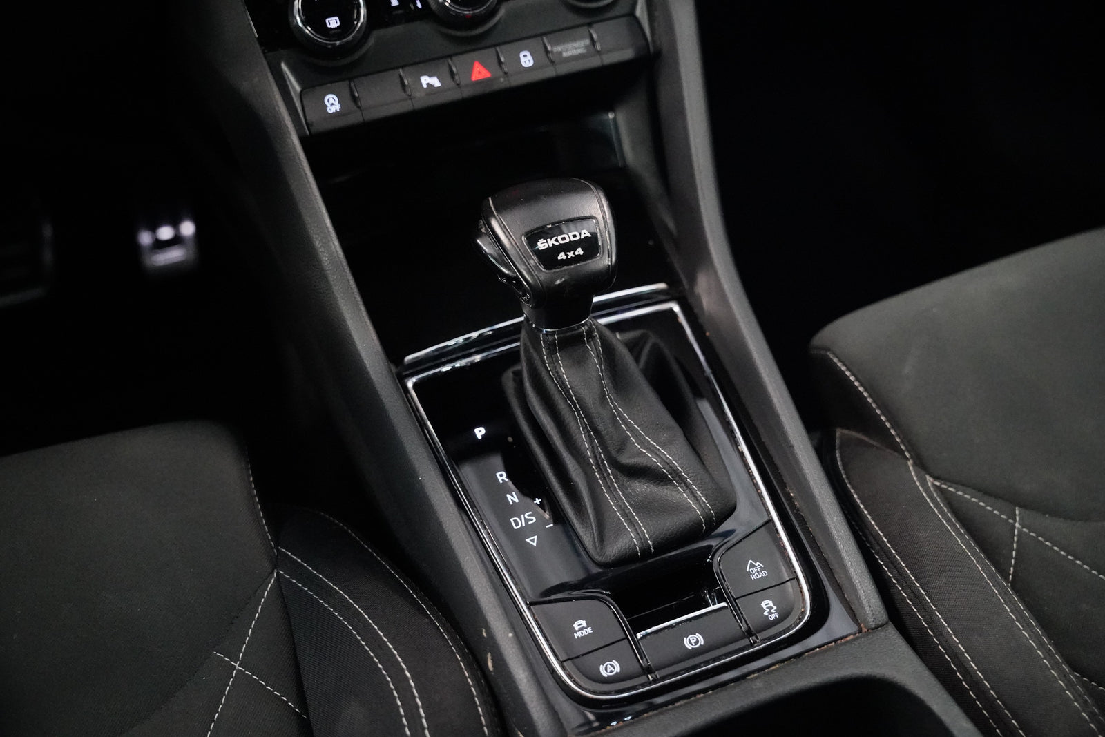 Škoda Karoq 2.0 TDI 110 kW 4x4 Sportline – foto 26