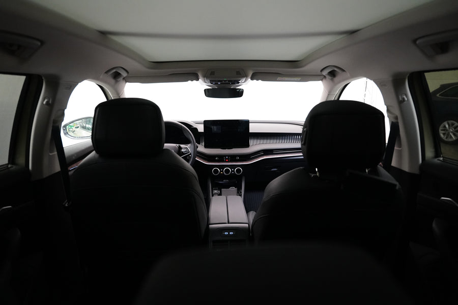 Škoda Superb 2.0 TDI 142 kW DSG 4x4 L&K – foto 26