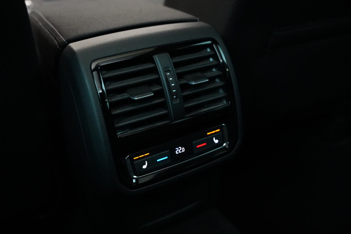 Volkswagen Passat 2.0 TDI 140 kW Business