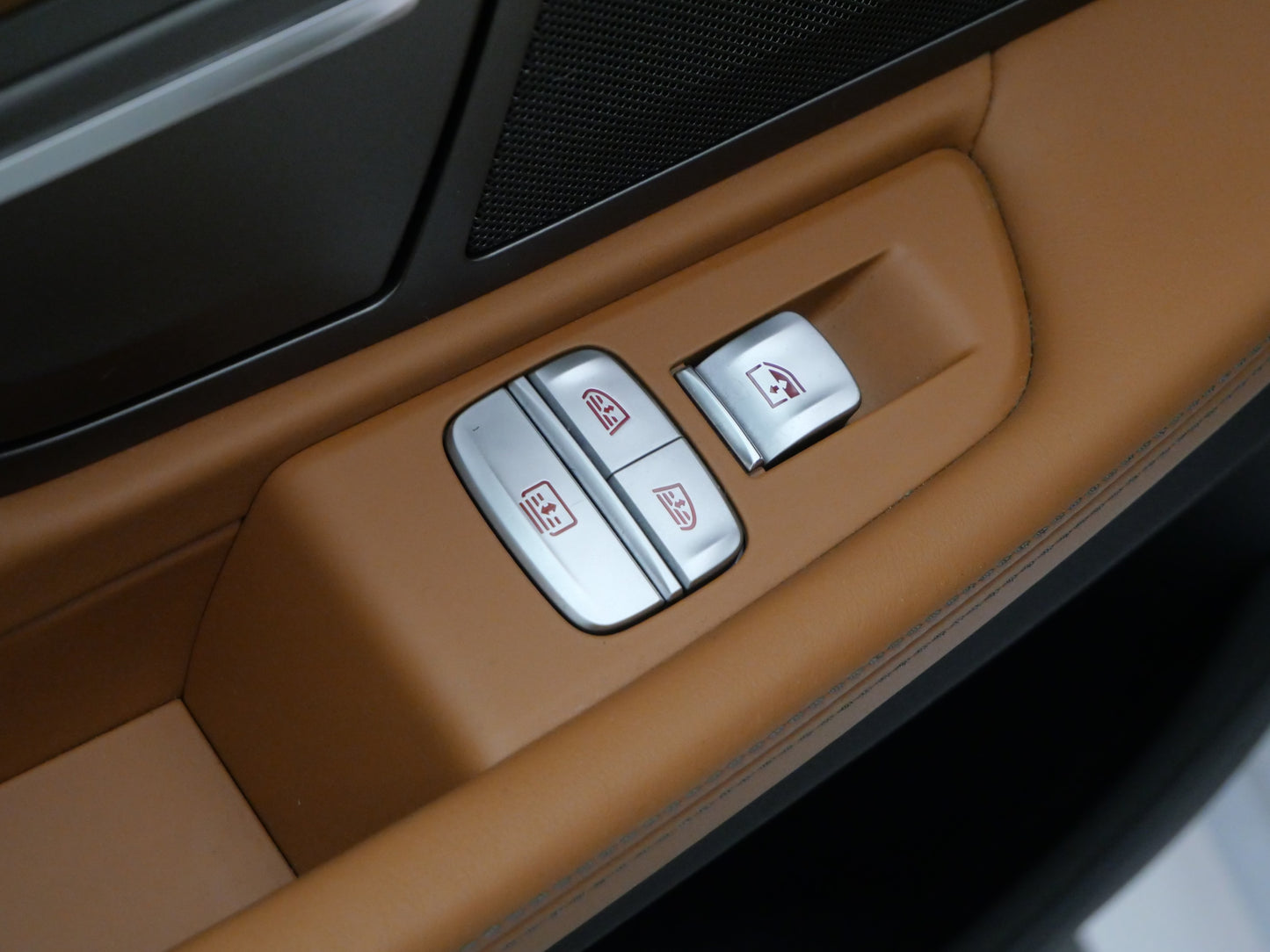 BMW Řada 7 750i 330 kW xDrive