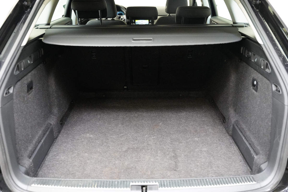 Škoda Superb 2.0 TDI 110 kW Style – foto 26