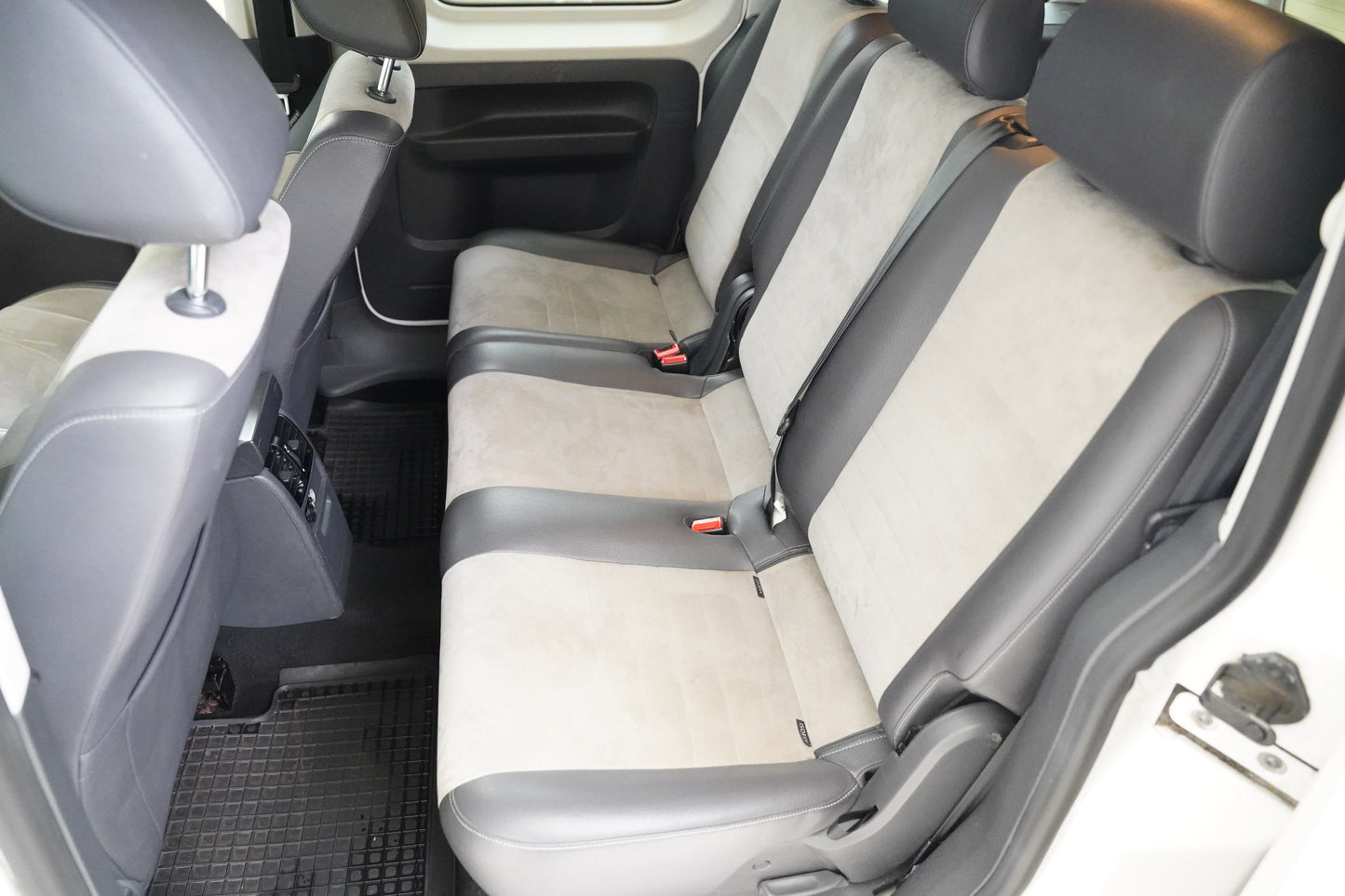 Volkswagen Caddy 2.0 TDI 103 kW Edition 30