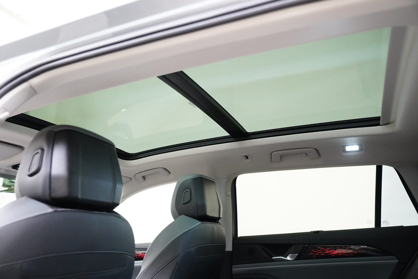 Volkswagen Passat 2.0 TDI 110 kW DSG Elegance