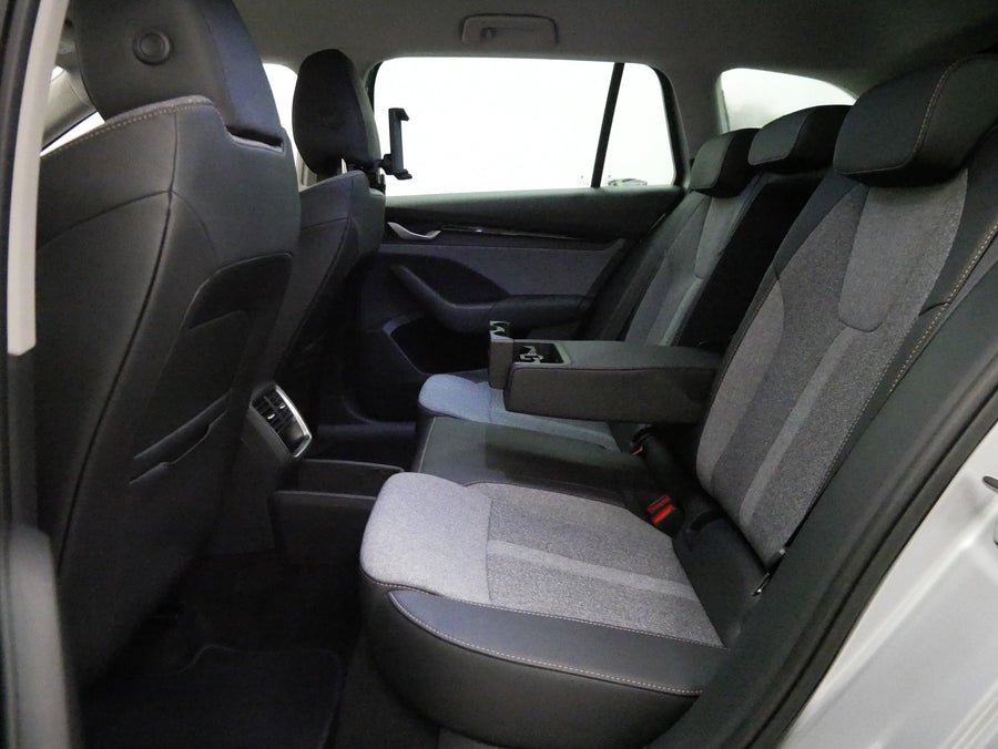 Škoda Octavia 2.0 TDI 110 kW Top Selection – foto 27