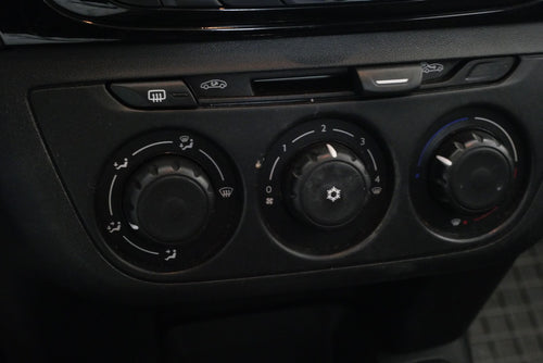 Peugeot 301 1.2 53 kW ALLURE – foto 17